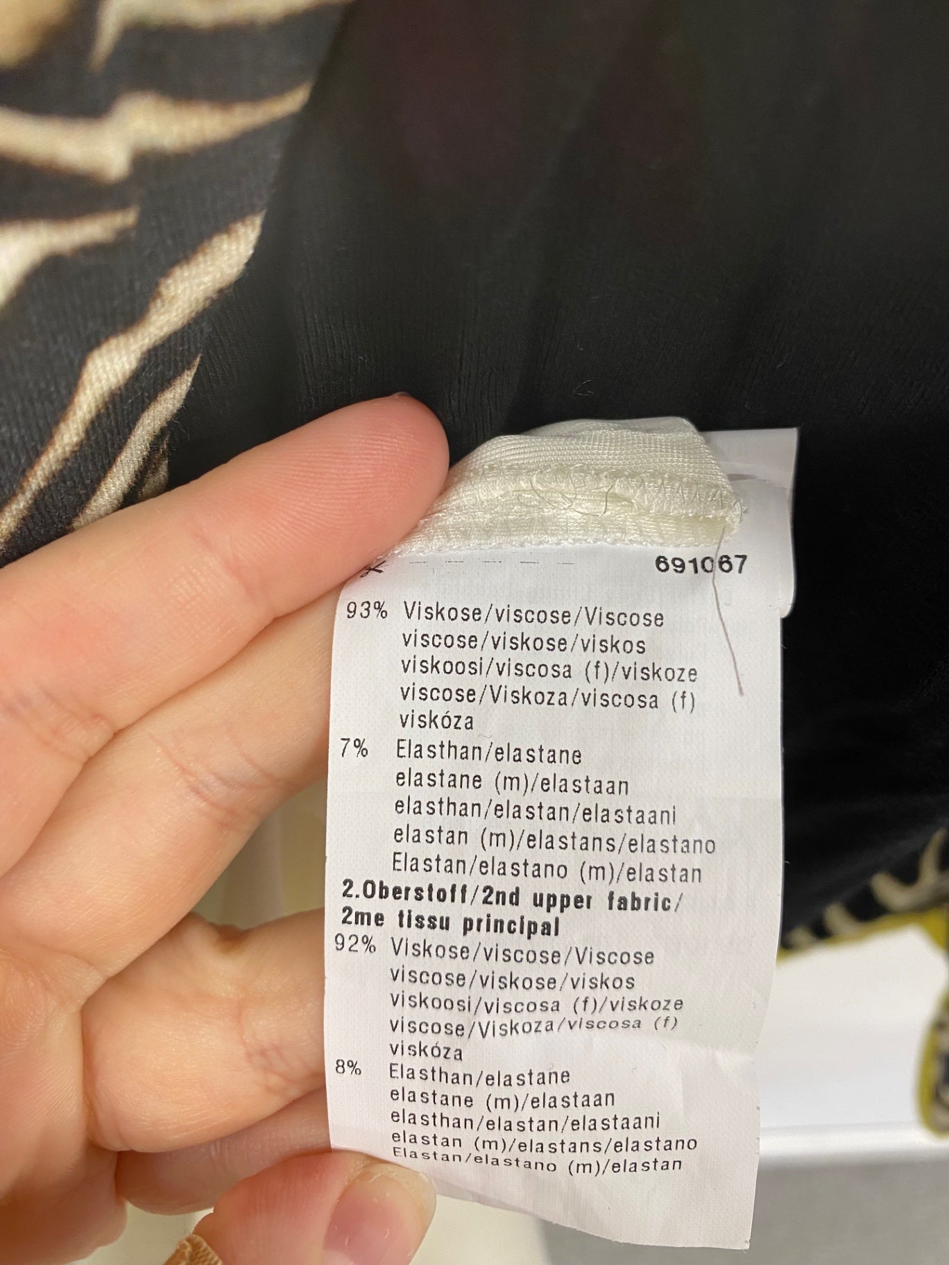 Stunning Basler Midi Dress UK 16 Black & Beige Animal Print KM001