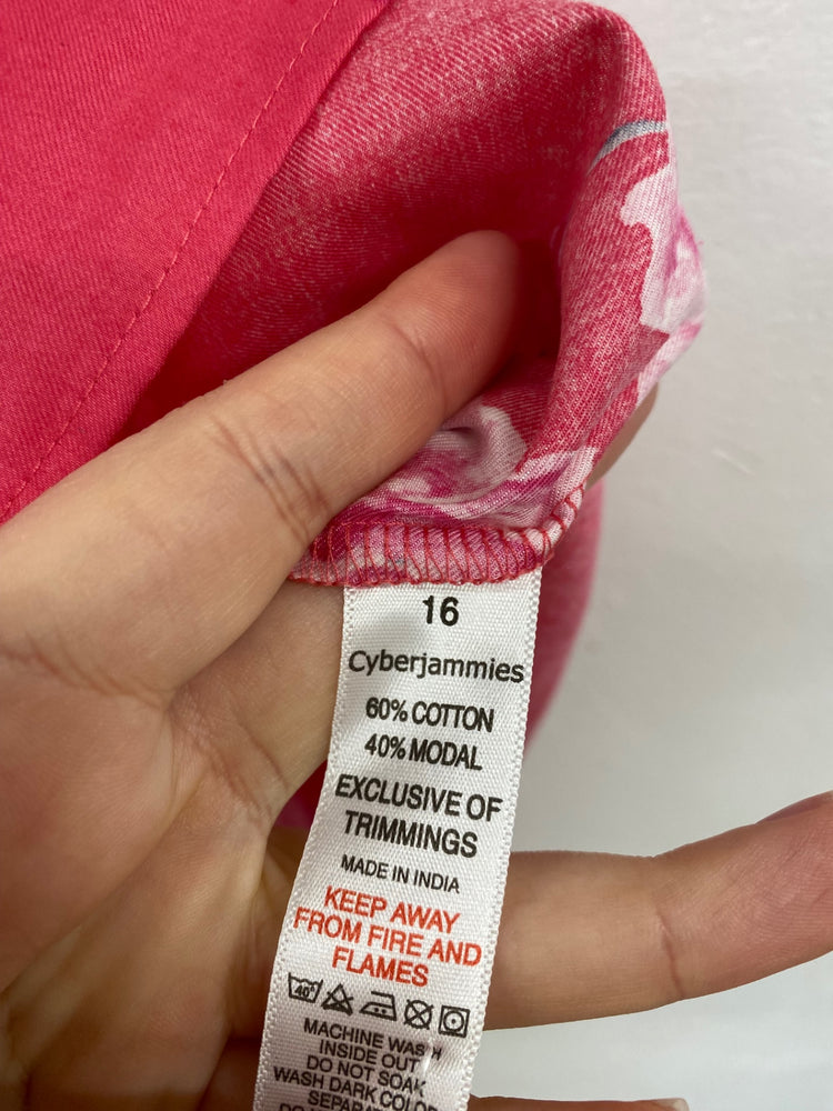 Stunning Cyberjammies Pyjama Top UK 16 Pink Floral Print KM001