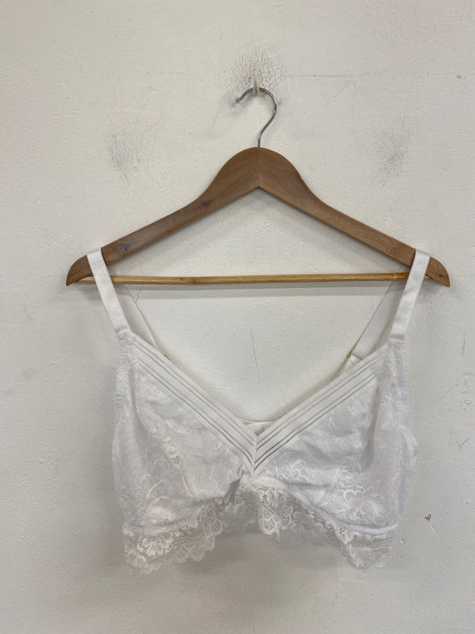 Gorgeous Pour Moi Lingerie Bralette 38G White Lace DF001