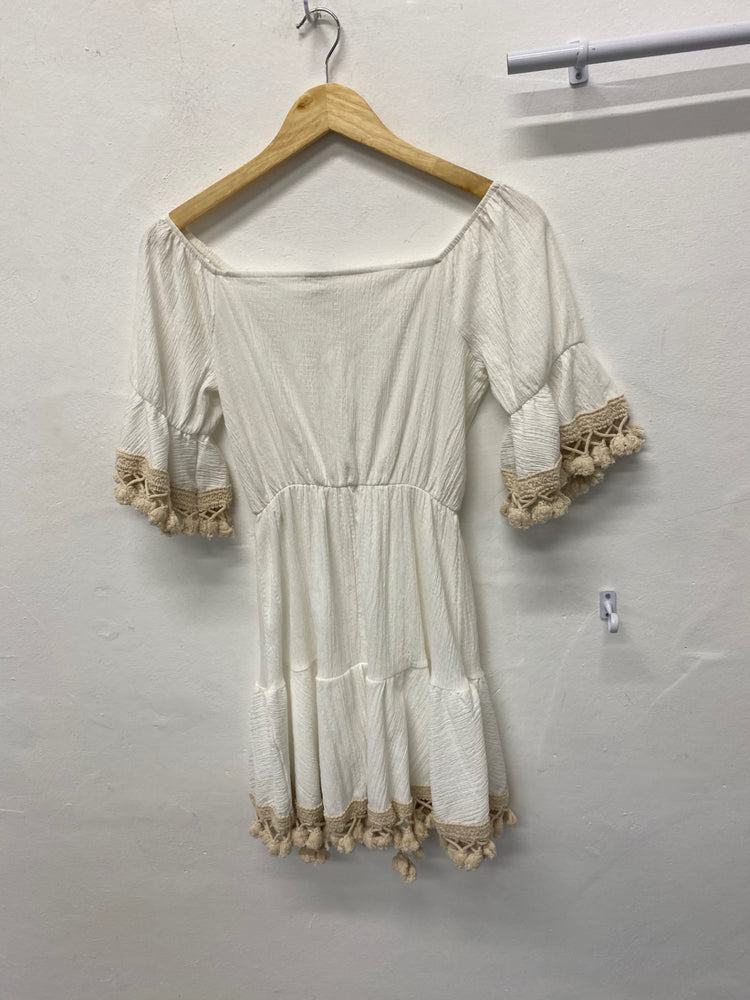 Gorgeous ASOS Mini dress UK 8 Cream summer holiday CP002