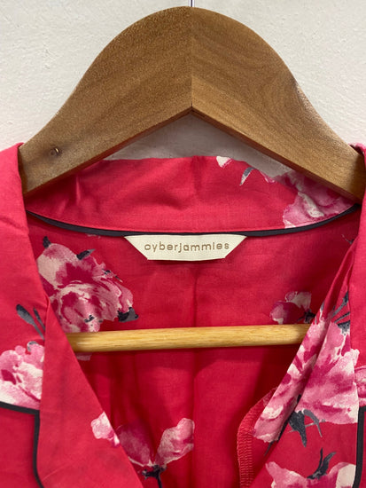 Stunning Cyberjammies Pyjama Top UK 16 Pink Floral Print KM001