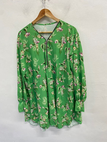 Stunning Made in Italy Midi Dress XL Green floral botanical KM001