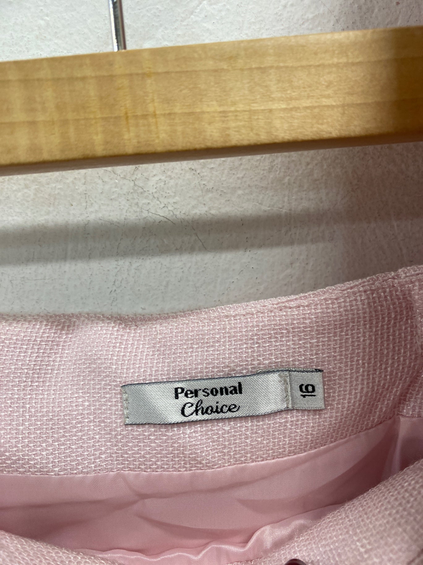 Gorgeous Personal Choice Skirt suit textured UK 16 Light pink Formal KM001