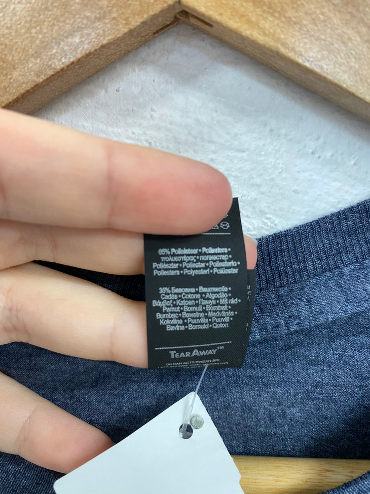 Stunning Anvil by Gildan T-Shirt XL Navy Grey Into The Wine KM001