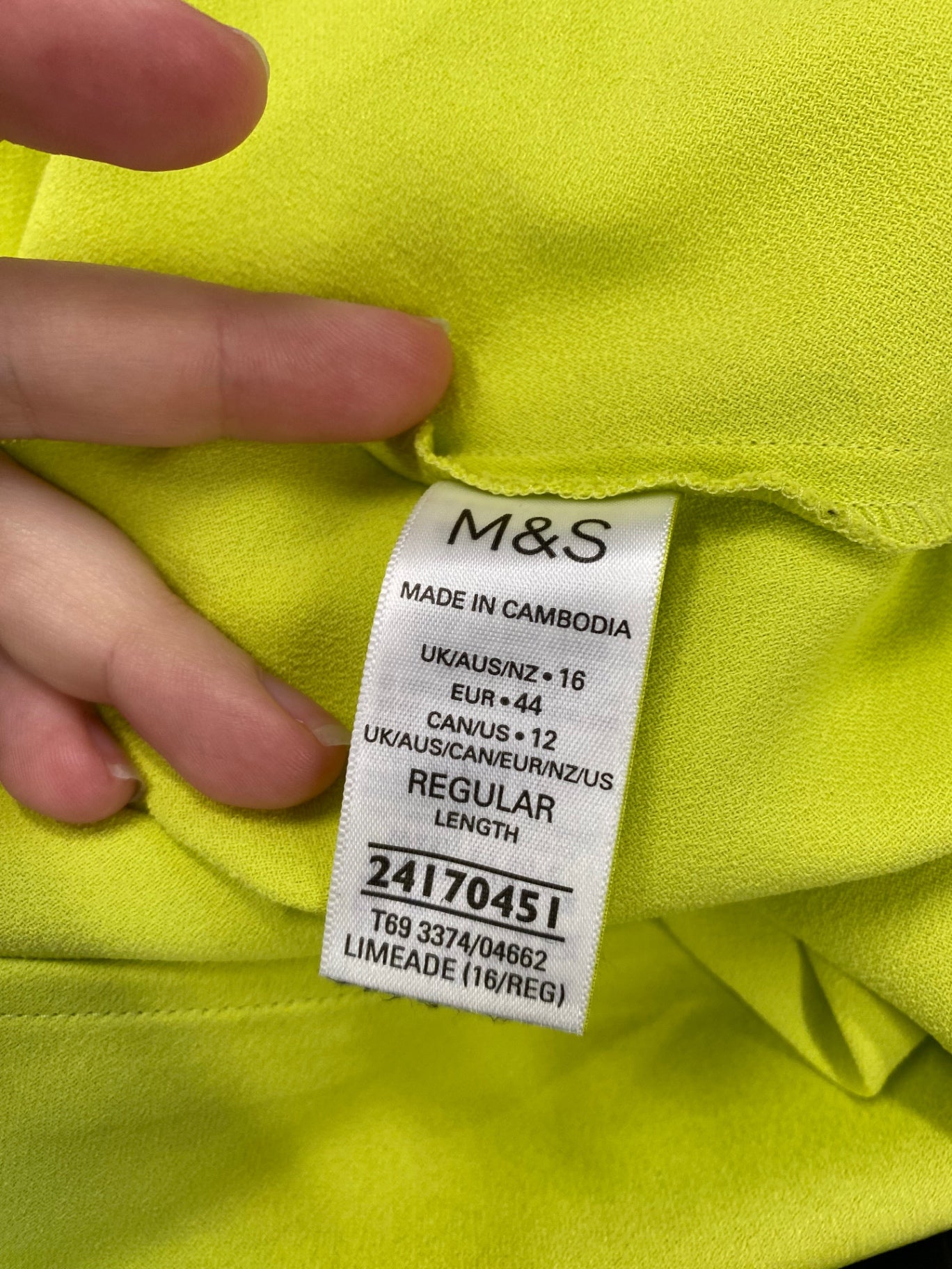 Stunning Marks & Spencers Maxi Skirt UK 16 Lime Green KM001