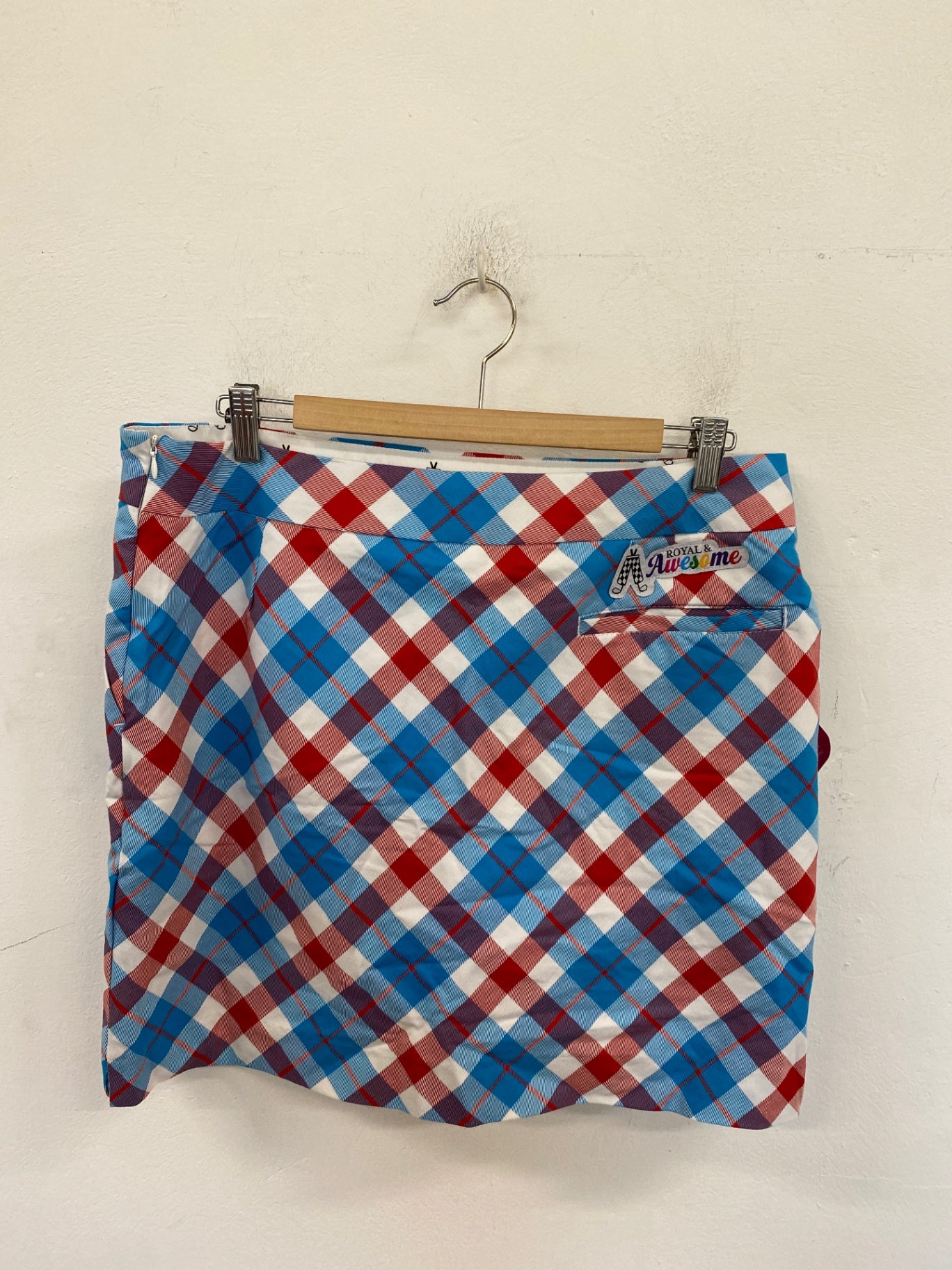 Stunning Royal & Awesome Golf Skort UK 16 Red & Blue Plaid KM001