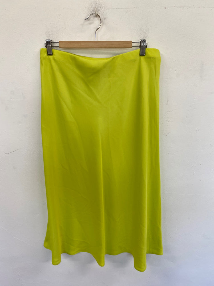 Stunning Marks & Spencers Maxi Skirt UK 16 Lime Green KM001