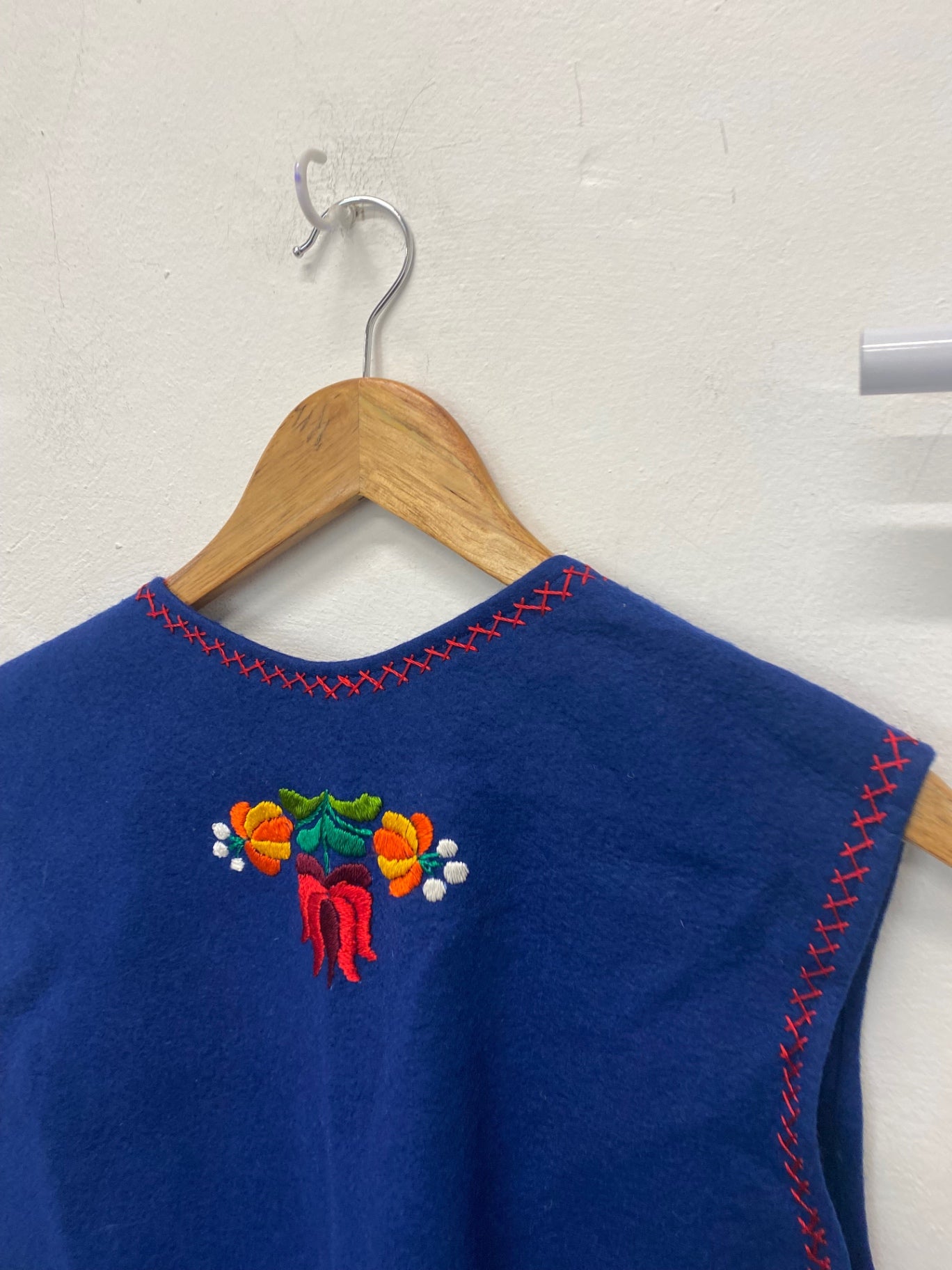 Vintage Hungarian Folk felt embroidered Waistcoat L Blue Boho KM001