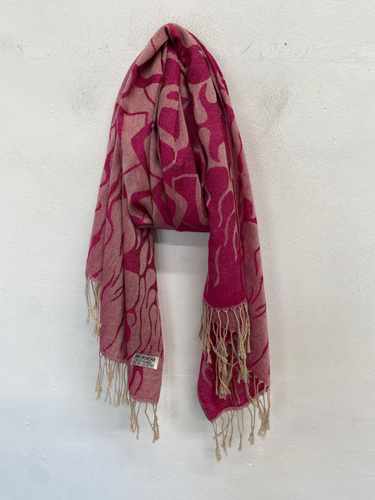 Stunning Pashmima Scarf One Size Pink and beige pattern KM001