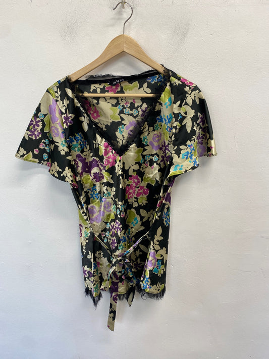 Stunning Long tall sally Short sleeve top UK 16 Multicolor floral sequin KM001