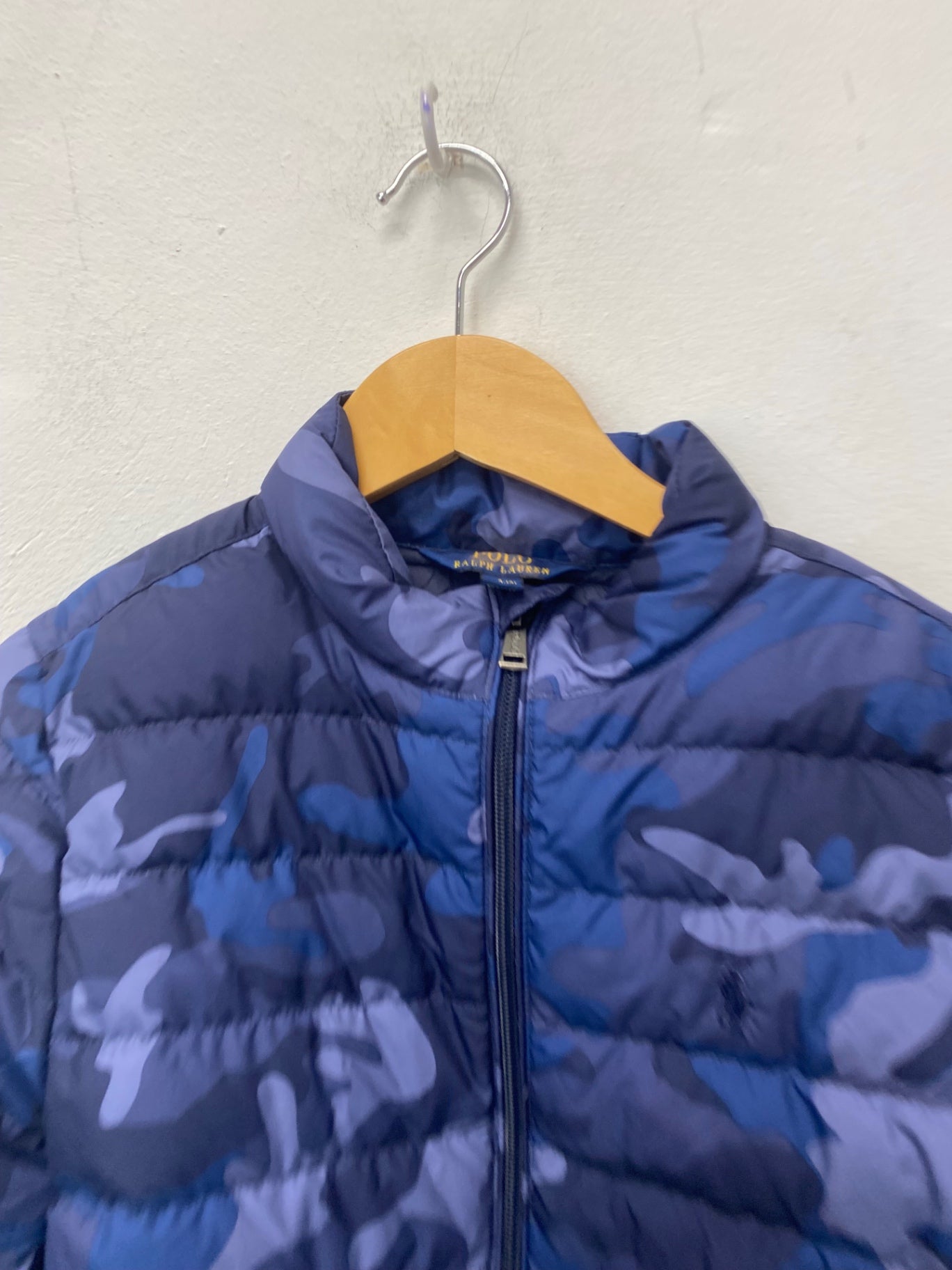 Classic Polo Ralph Lauren Puffer Jacket Age 10-12 Blue camo pattern BB001