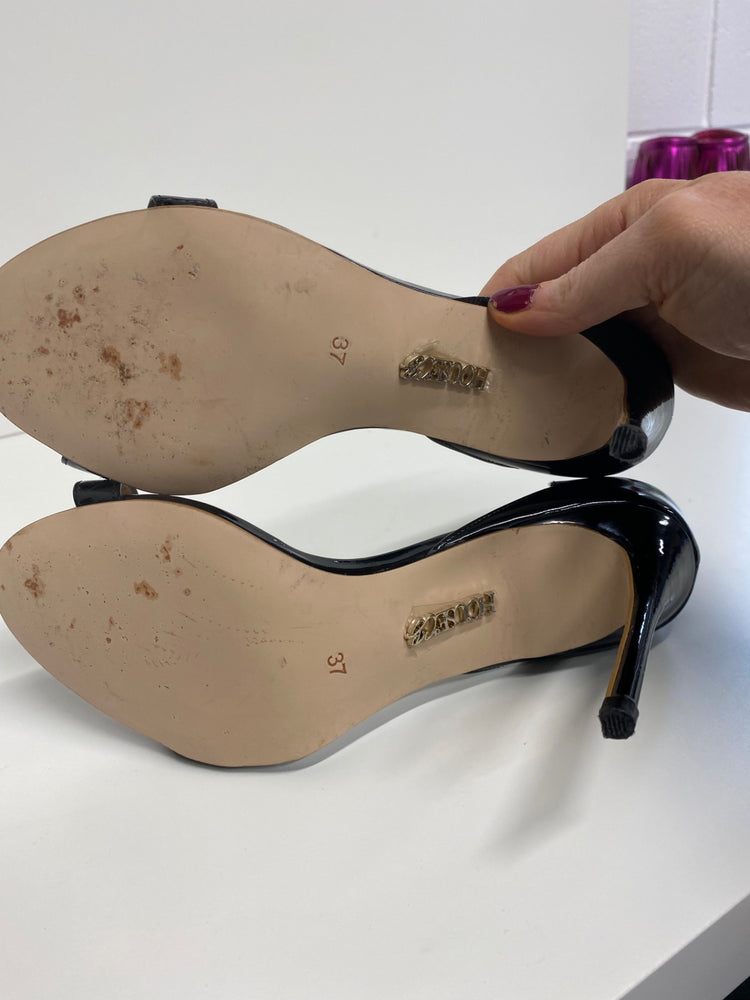 Stunning House of CB High Heels uk4 Black Dorsay Scallop BB001