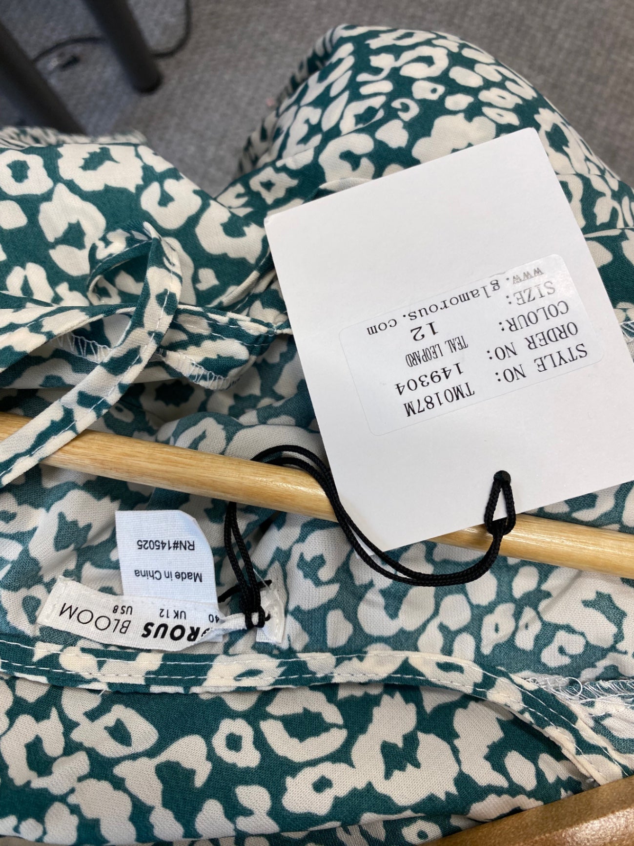 Stunning Glamorous Bloom Maternity Dress uk12 Green & Ivory