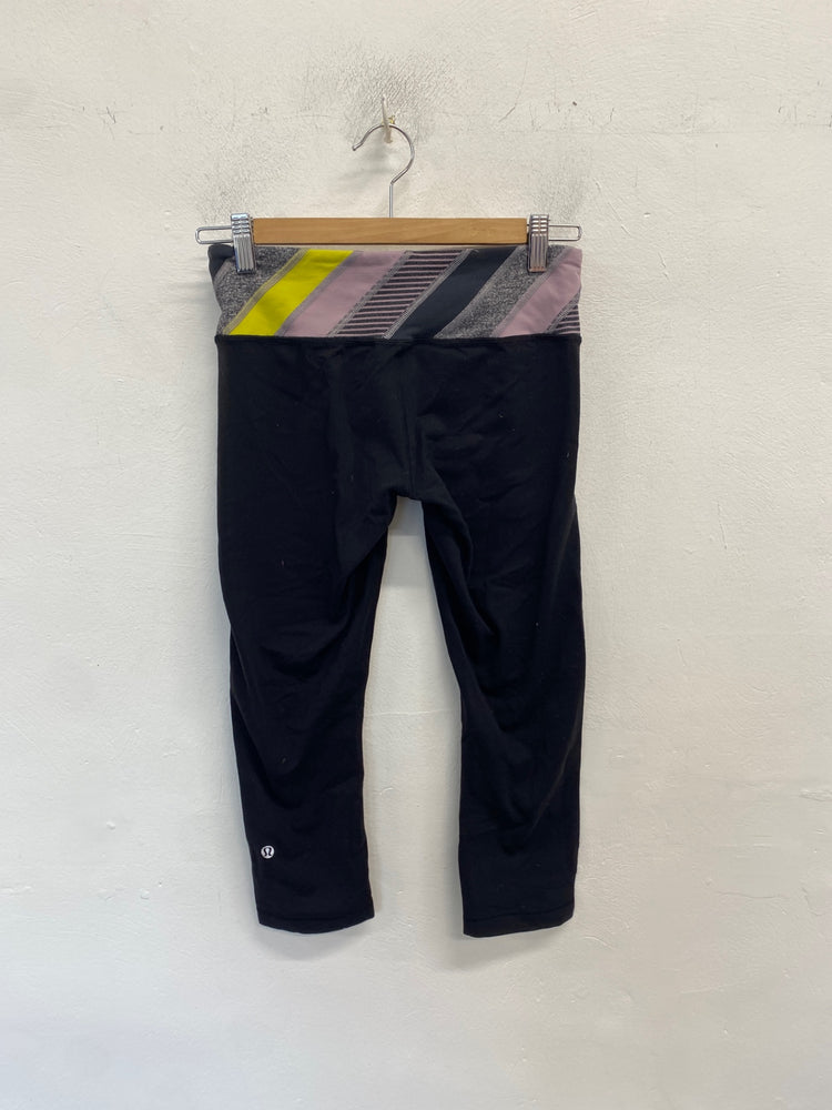 Stunning Lululemon leggings UK 10 Black cropped BB001