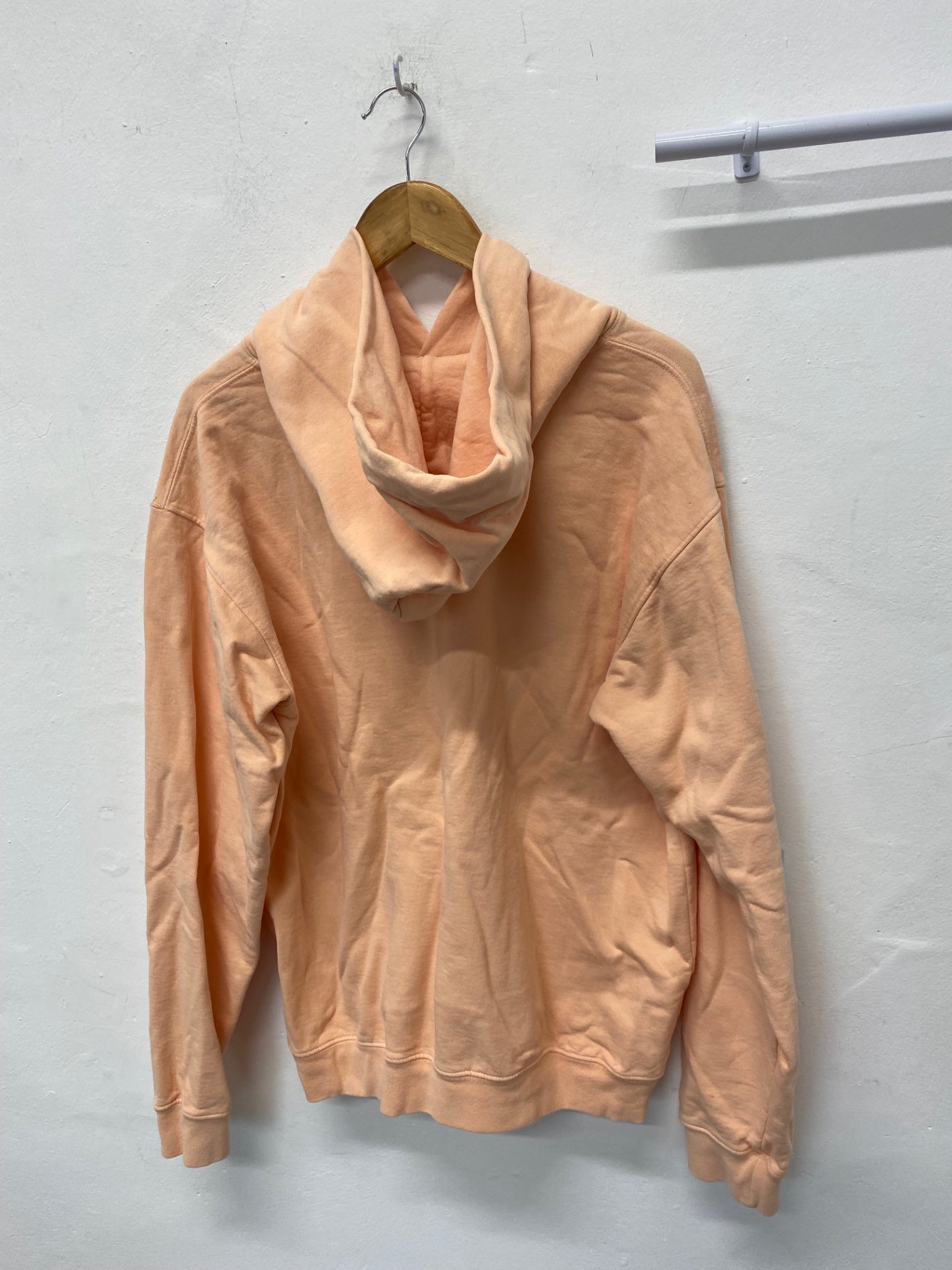 Stunning Sporty & Rich Hoodie UkL Peach classic BB001