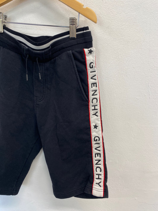 Classic Givenchy Sweatshorts Age 12 Black and white BB001