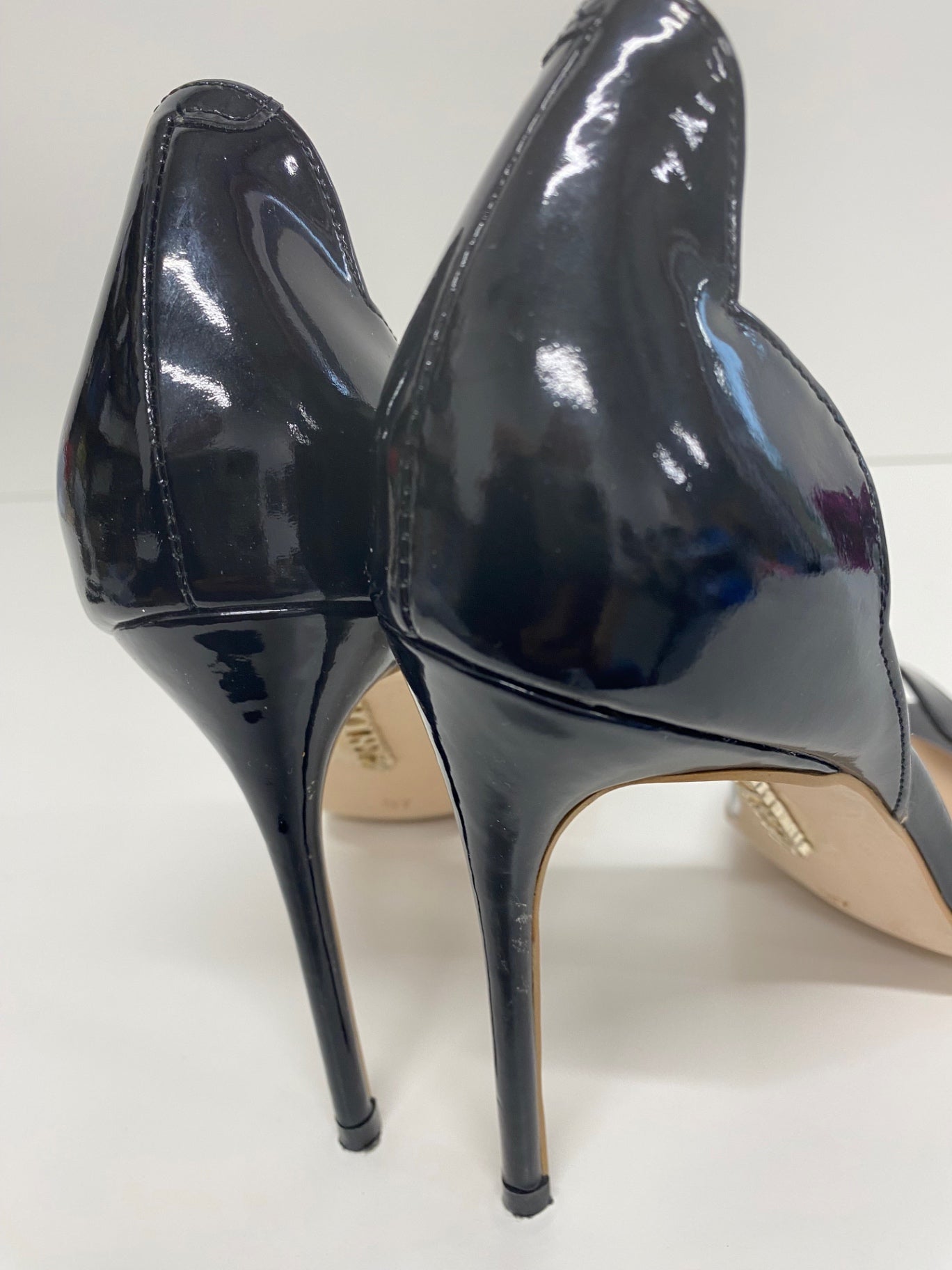 Stunning House of CB High Heels uk4 Black Dorsay Scallop BB001