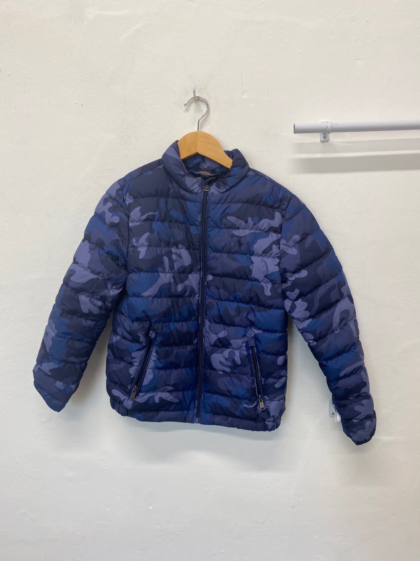 Classic Polo Ralph Lauren Puffer Jacket Age 10-12 Blue camo pattern BB001