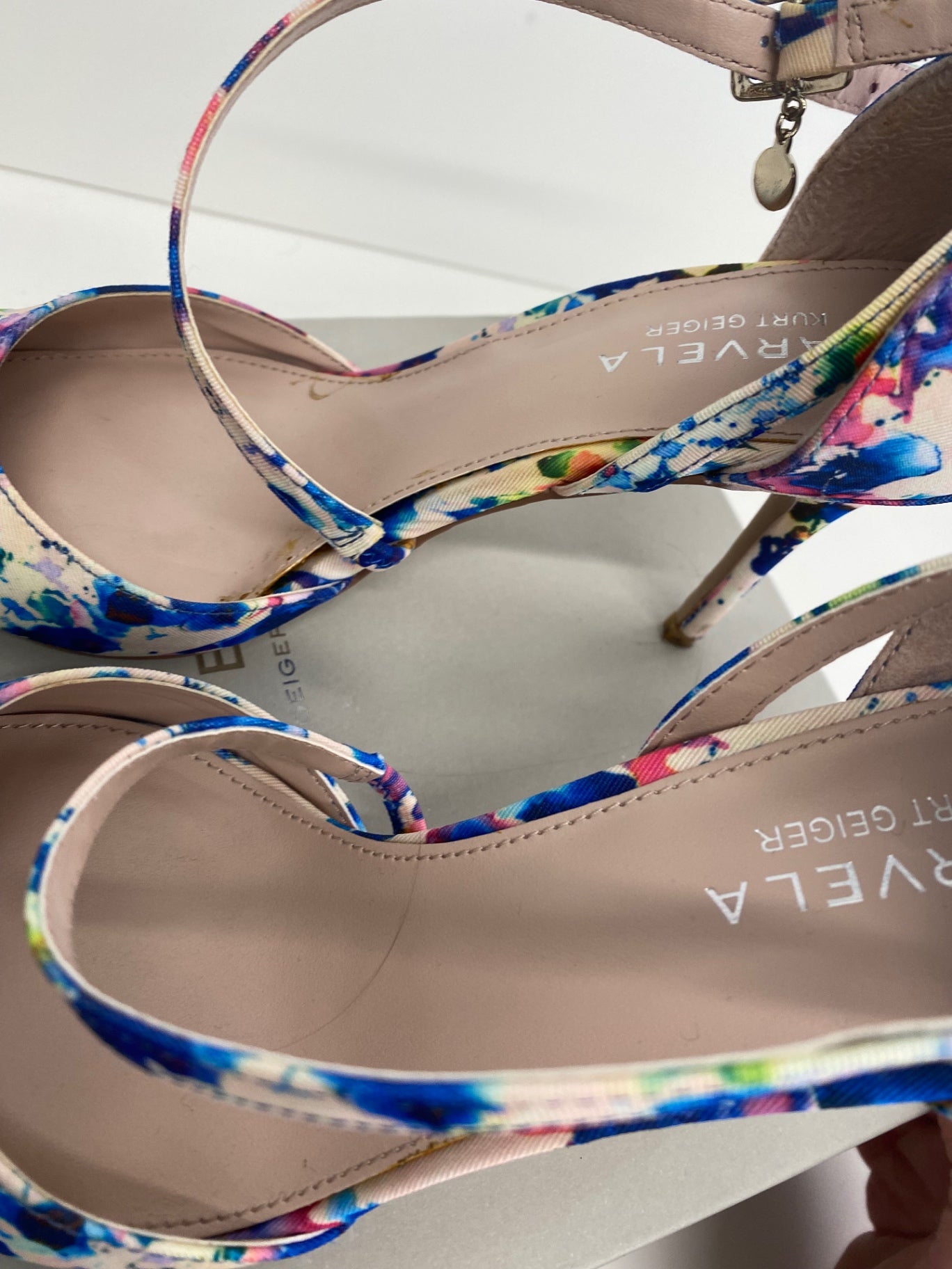 Classic Carvela by Kurt Geiger High-heeled shoes UK5 Multicolor watercolour wedding shoes EJP01