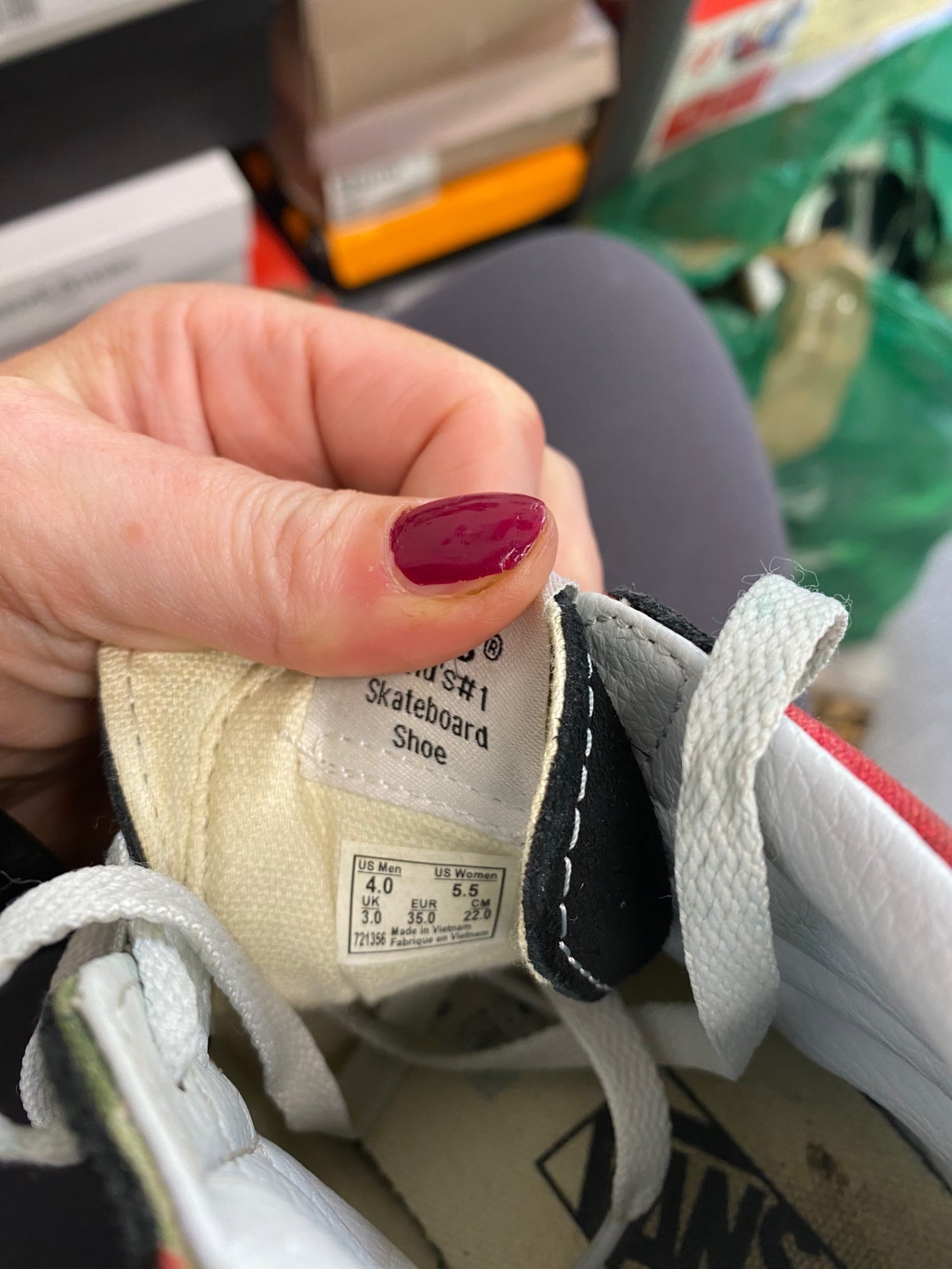 Classic Vans Sneakers UK3 Black Floral Patterns BT001