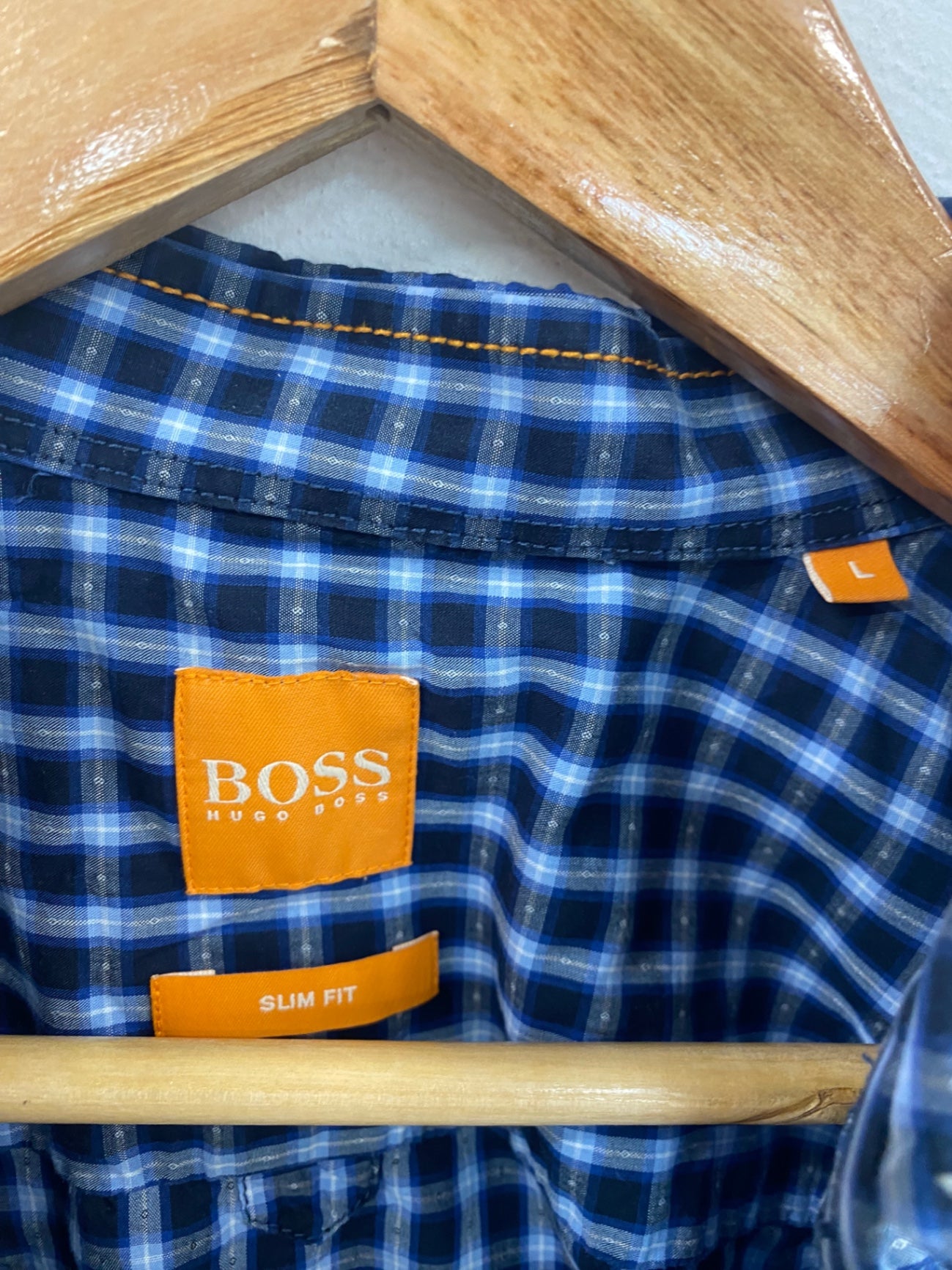 Classic Hugo Boss Shirt UK L Blue & Navy Check DW002