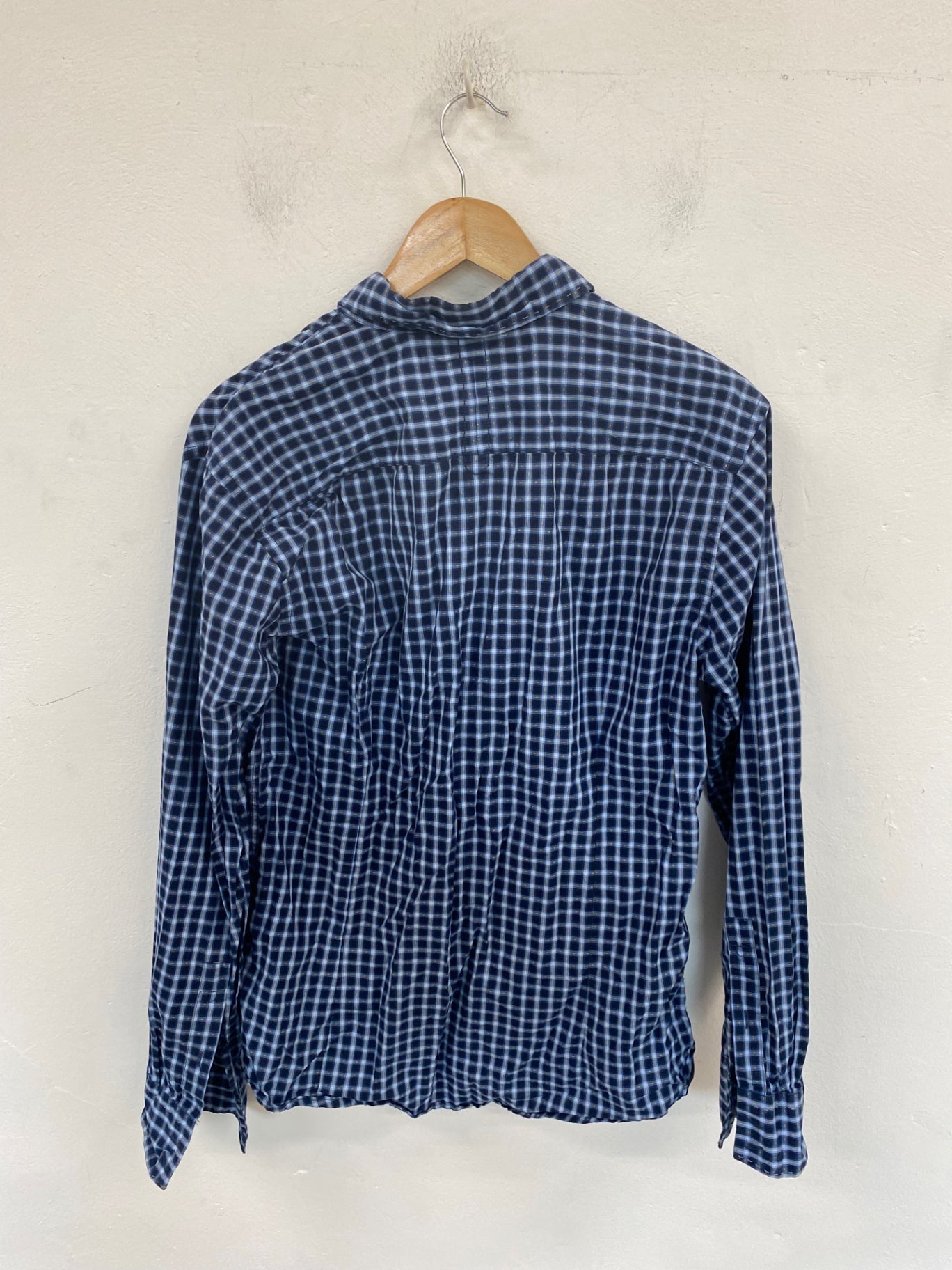Classic Hugo Boss Shirt UK L Blue & Navy Check DW002
