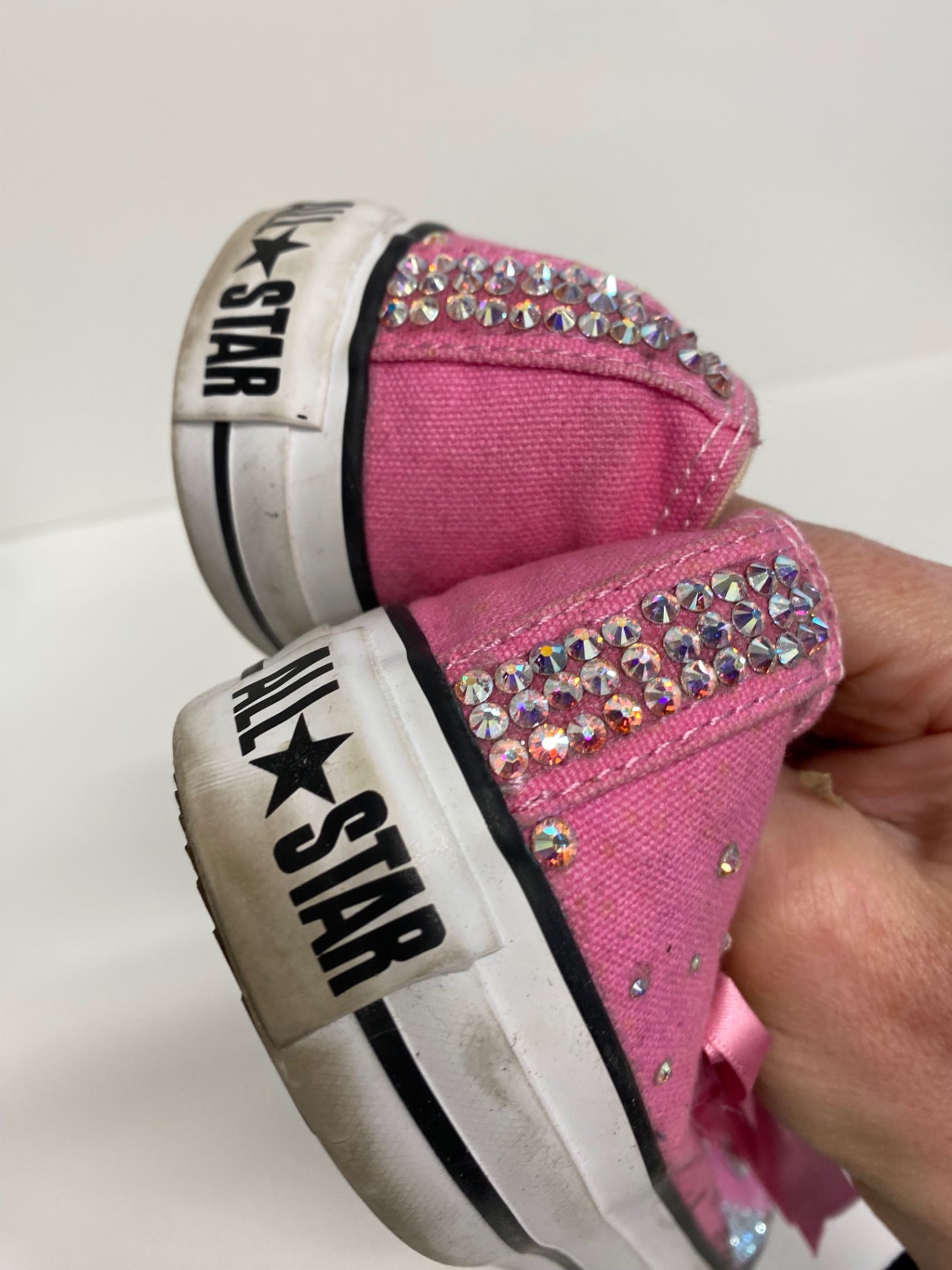 Fabulous Converse Swarovski customs Sneakers Uk8 Pink & silver with Ribbons LK006
