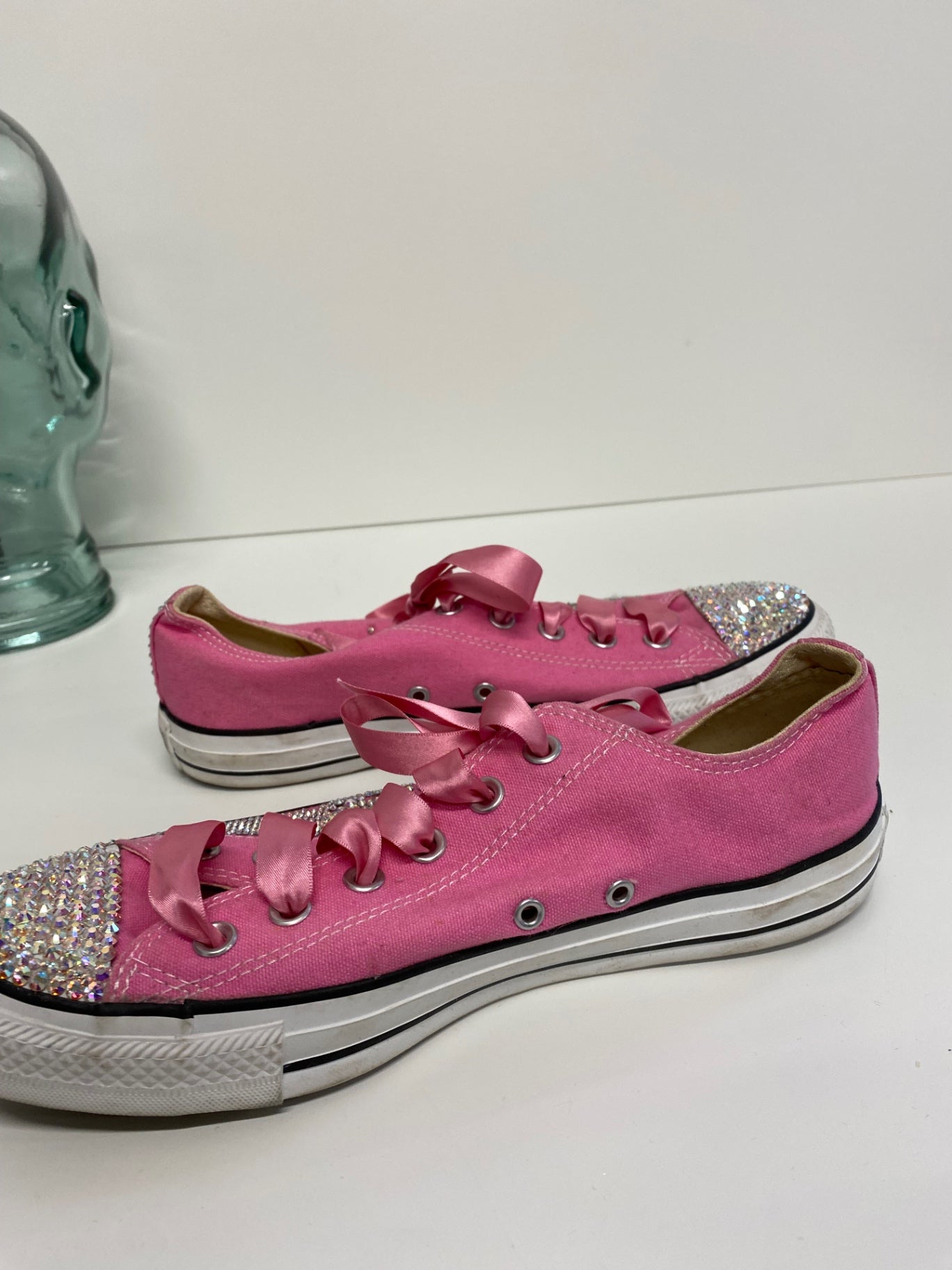 Fabulous Converse Swarovski customs Sneakers Uk8 Pink & silver with Ribbons LK006