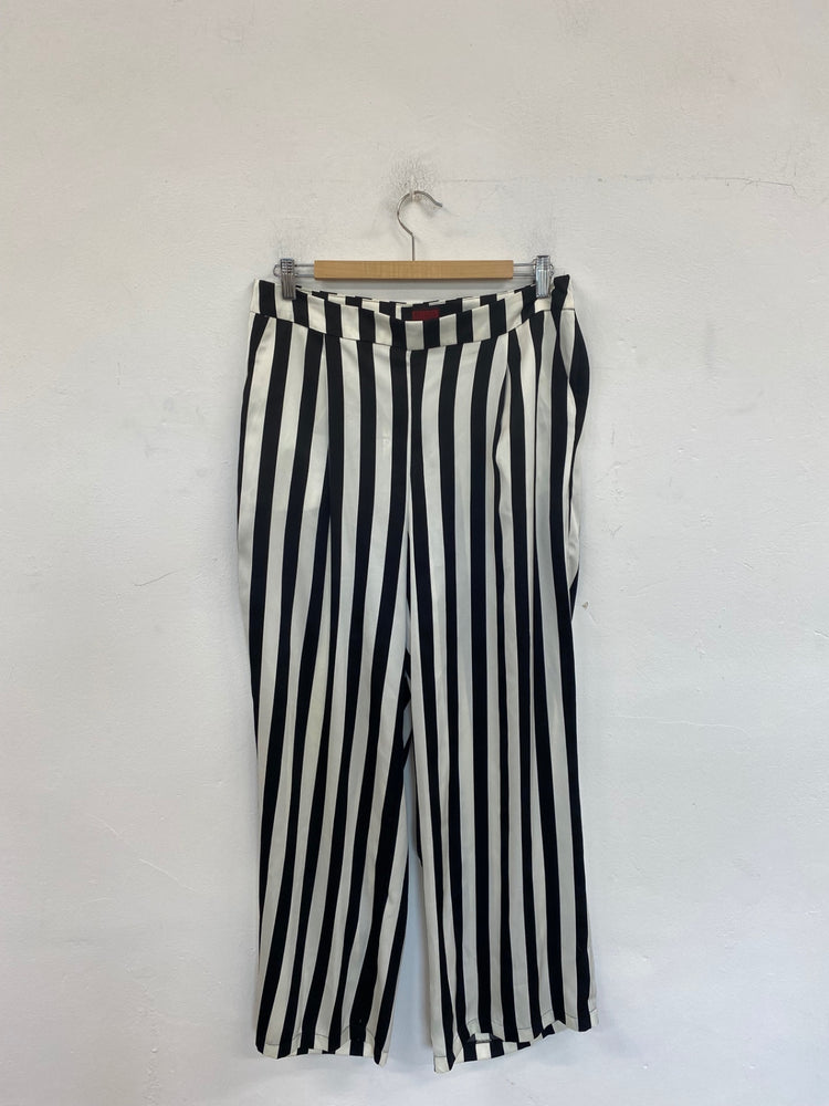 Fabulous Primark x Beetlejuice Trousers UK14 Black & White Stripe GC003