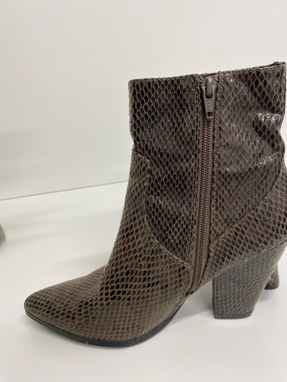 Fabulous Next Ankle Boots UK4 faux snakeskin western VT002