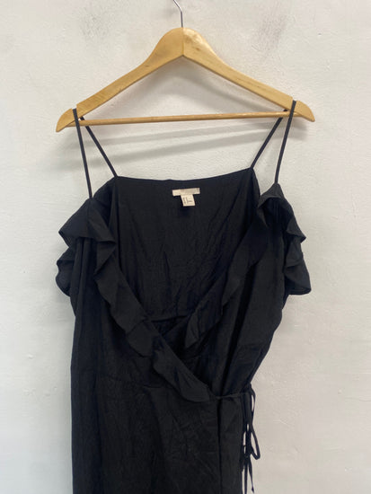 Fabulous H&M Wrap dress UK16 Black frill AM013