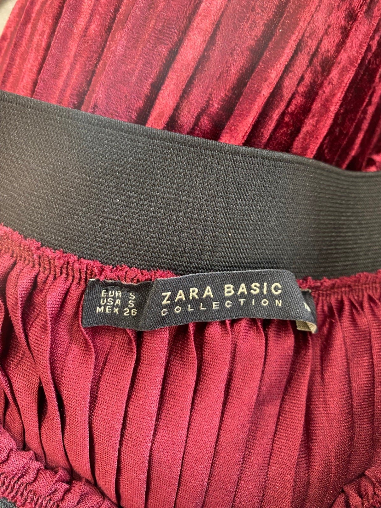 Fabulous Velvet Zara Midi Skirt UK S Burgundy VT002