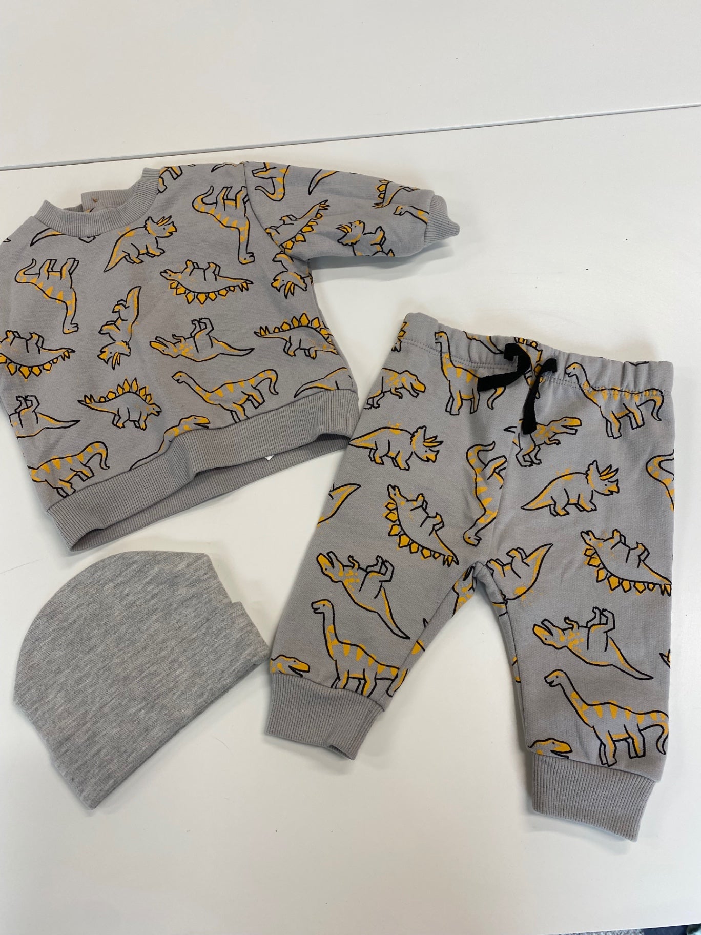 Fabulous Jojo Bebe Maman Children's Bundle #4 Age 0-3 months blues Greys AM013