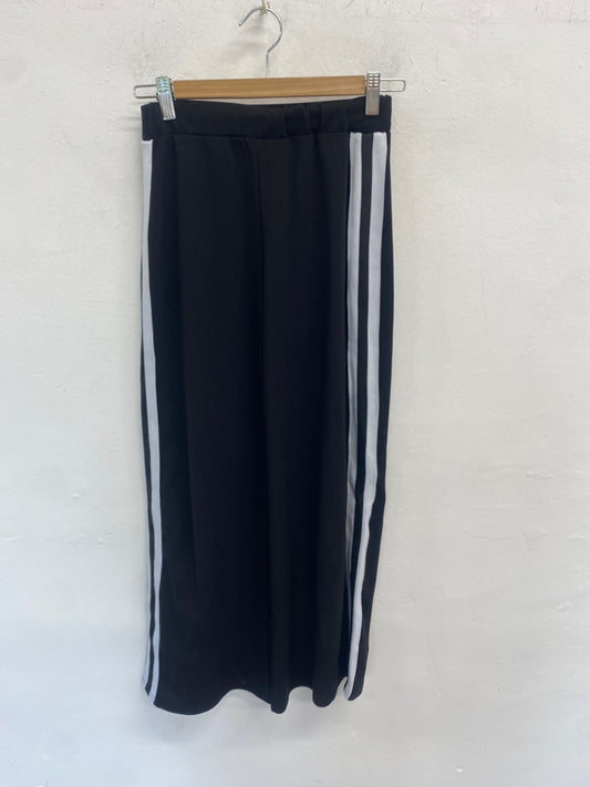 Fabulous Pixie girl Wide leg trousers UK8 Black with white side stripes VT002