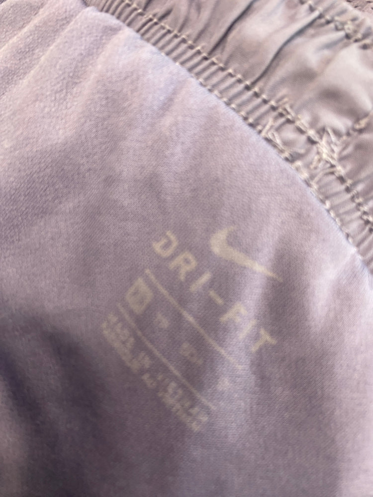 Fabulous Nike Running Shorts UK XS Purple active VT002