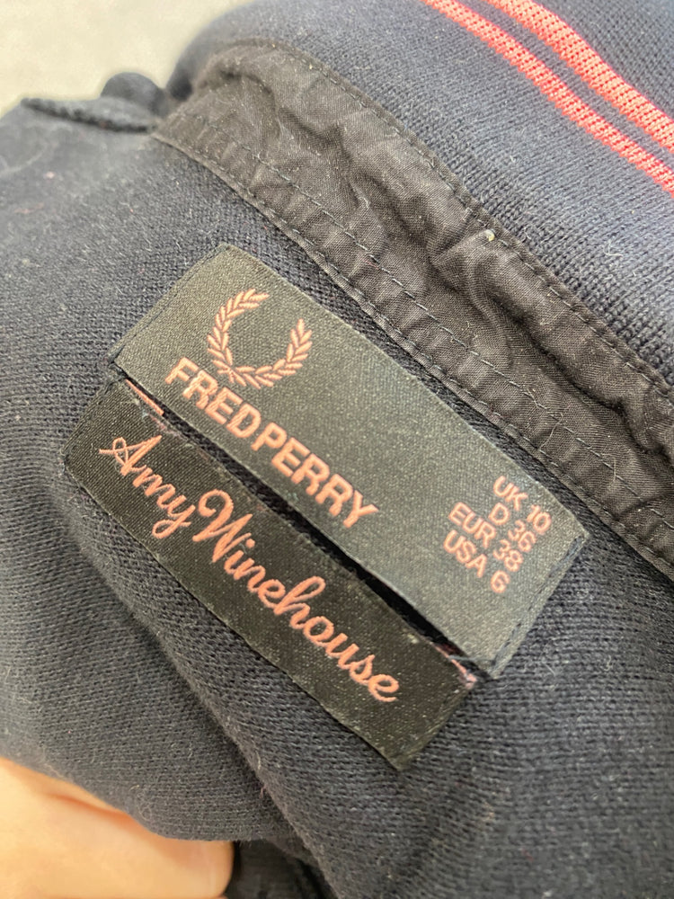 Fabulous Fred Perry Amy winehouse Polo Shirt UK10 Black GC003