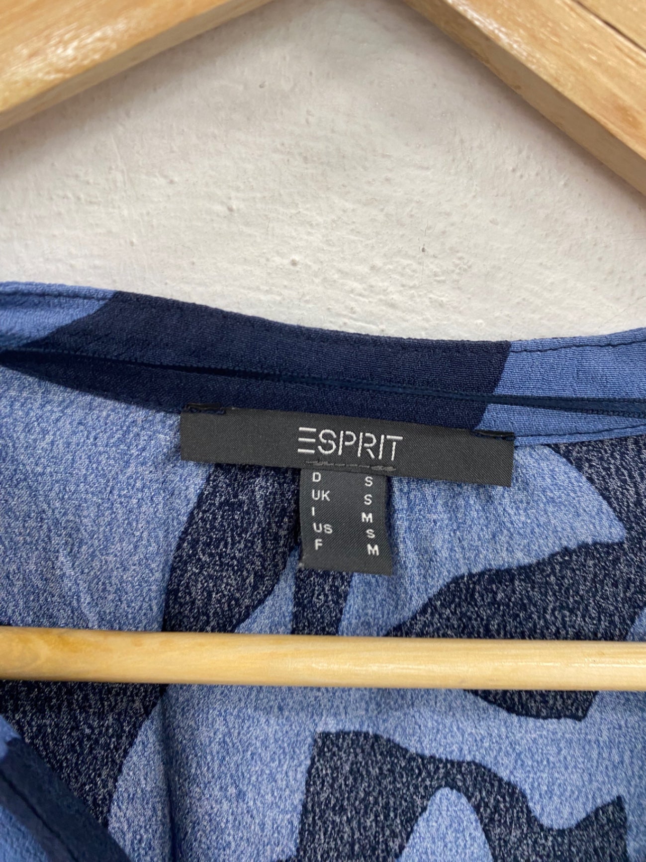 Fabulous ESPRIT Shirt UK S Blue & Navy VT002