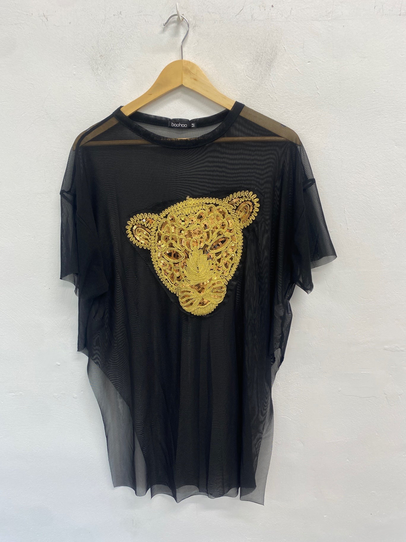 Fabulous boohoo Beach cover UK M Black and gold GC003