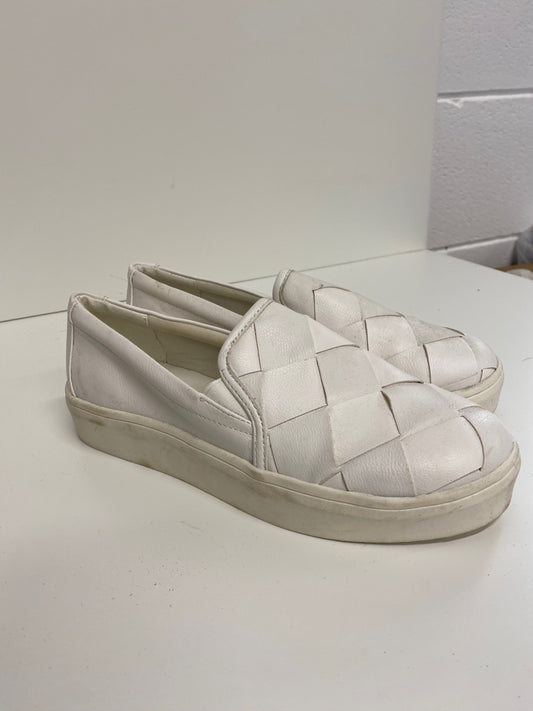 Fabulous Office flatform Sneakers UK4 White braided front VT002