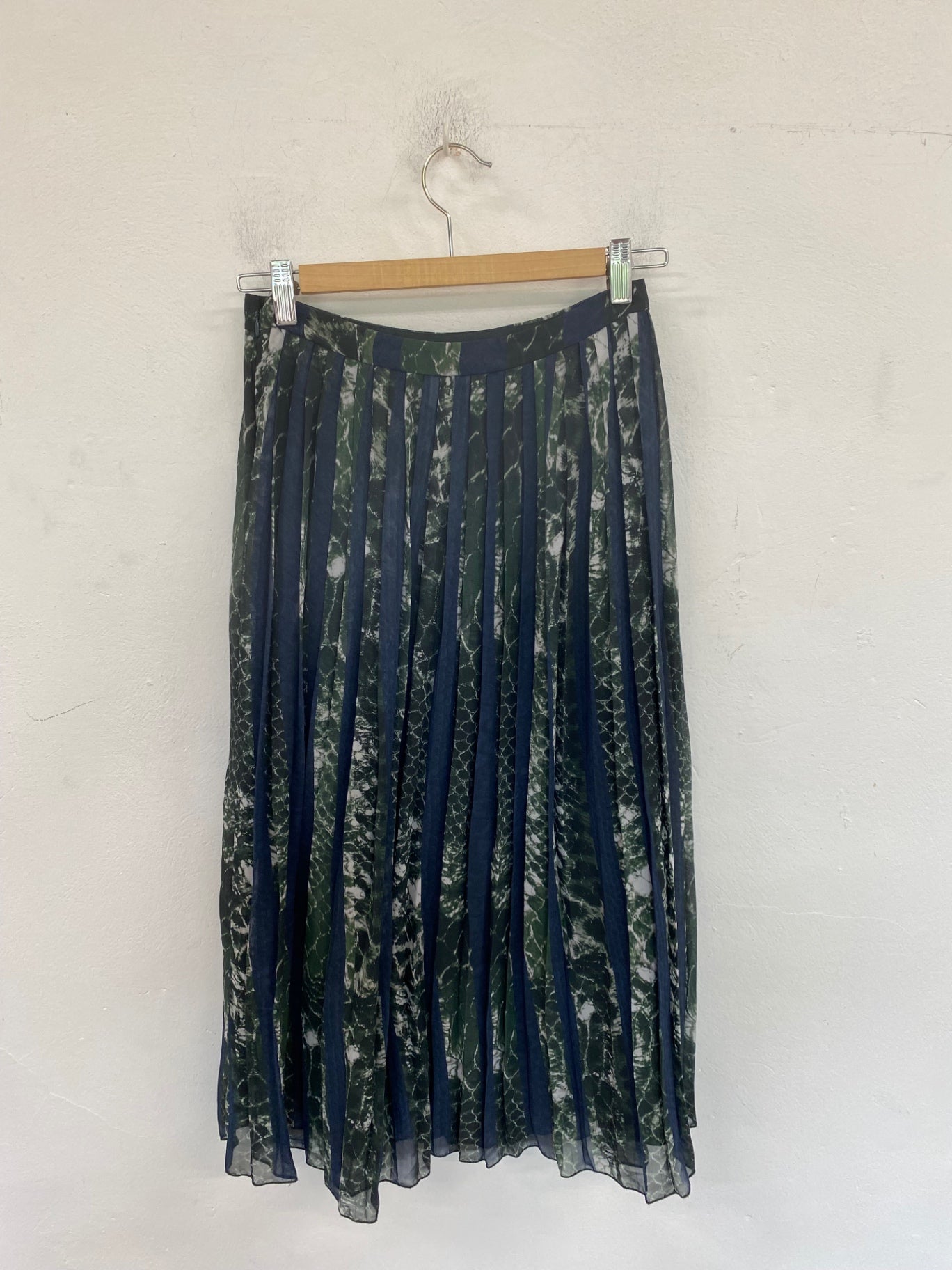 Fabulous ASOS Skirt UK8 Green & Navy VT002
