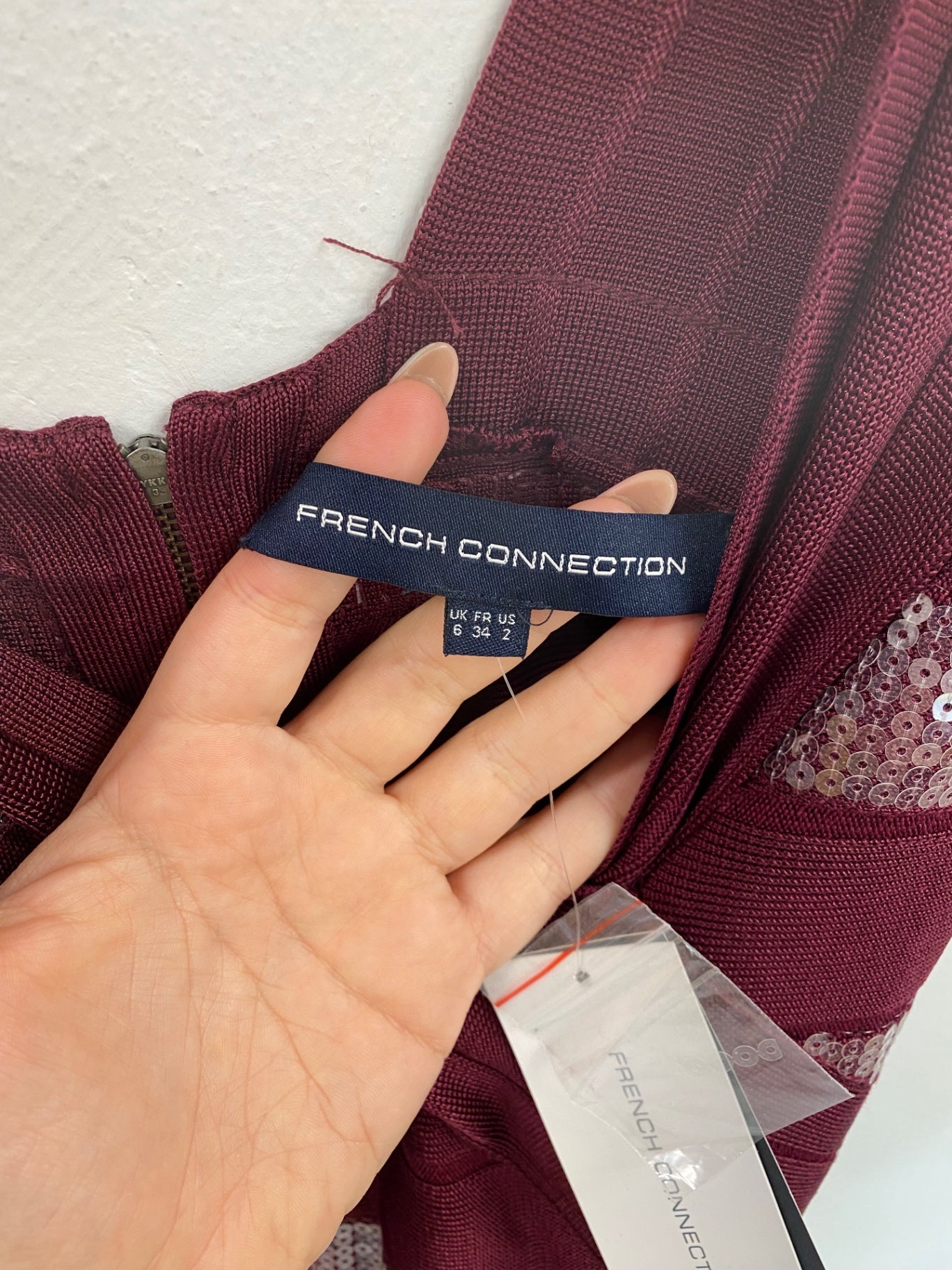 Fabulous French Connection Bandage Dress UK6 Burgundy VT002