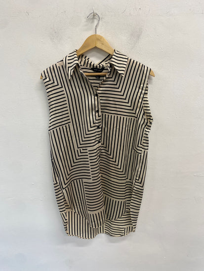 Fabulous New look Sleeveless Shirt UK8 Beige black striped VT002