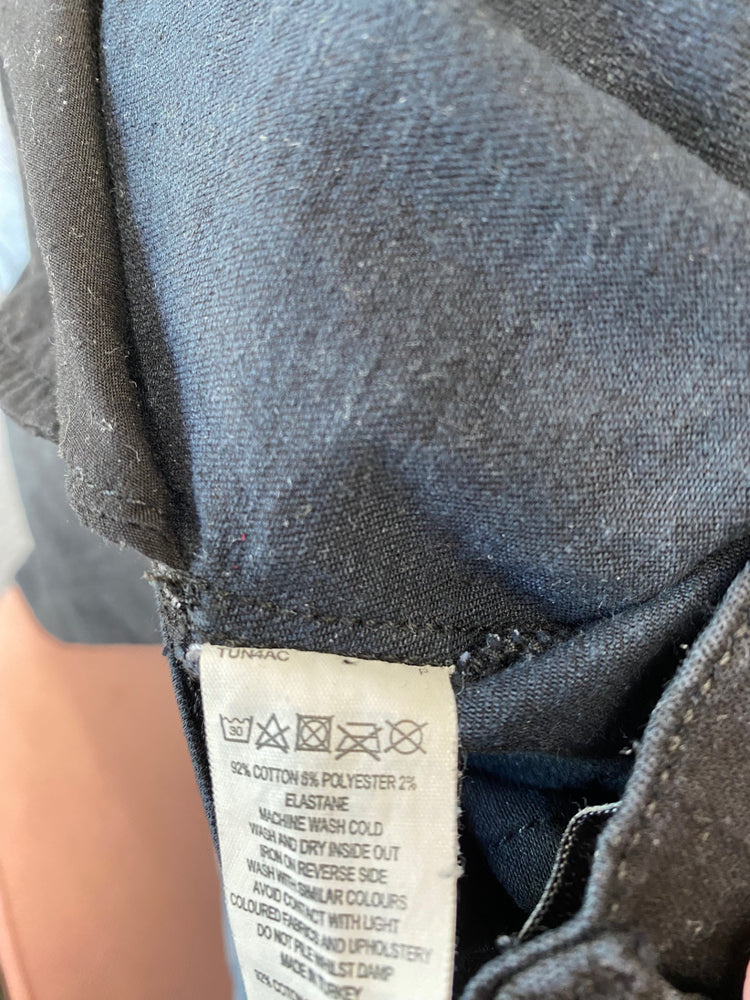 Fabulous French Connection Skinny jeans UK10 Black Classics AM013