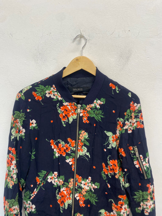 Fabulous Zara Basic Bomber jacket UK M Navy floral AM013
