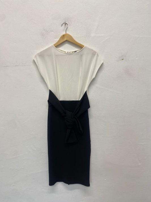 Fabulous Lipsy london Dress UK6 Black and White VT002