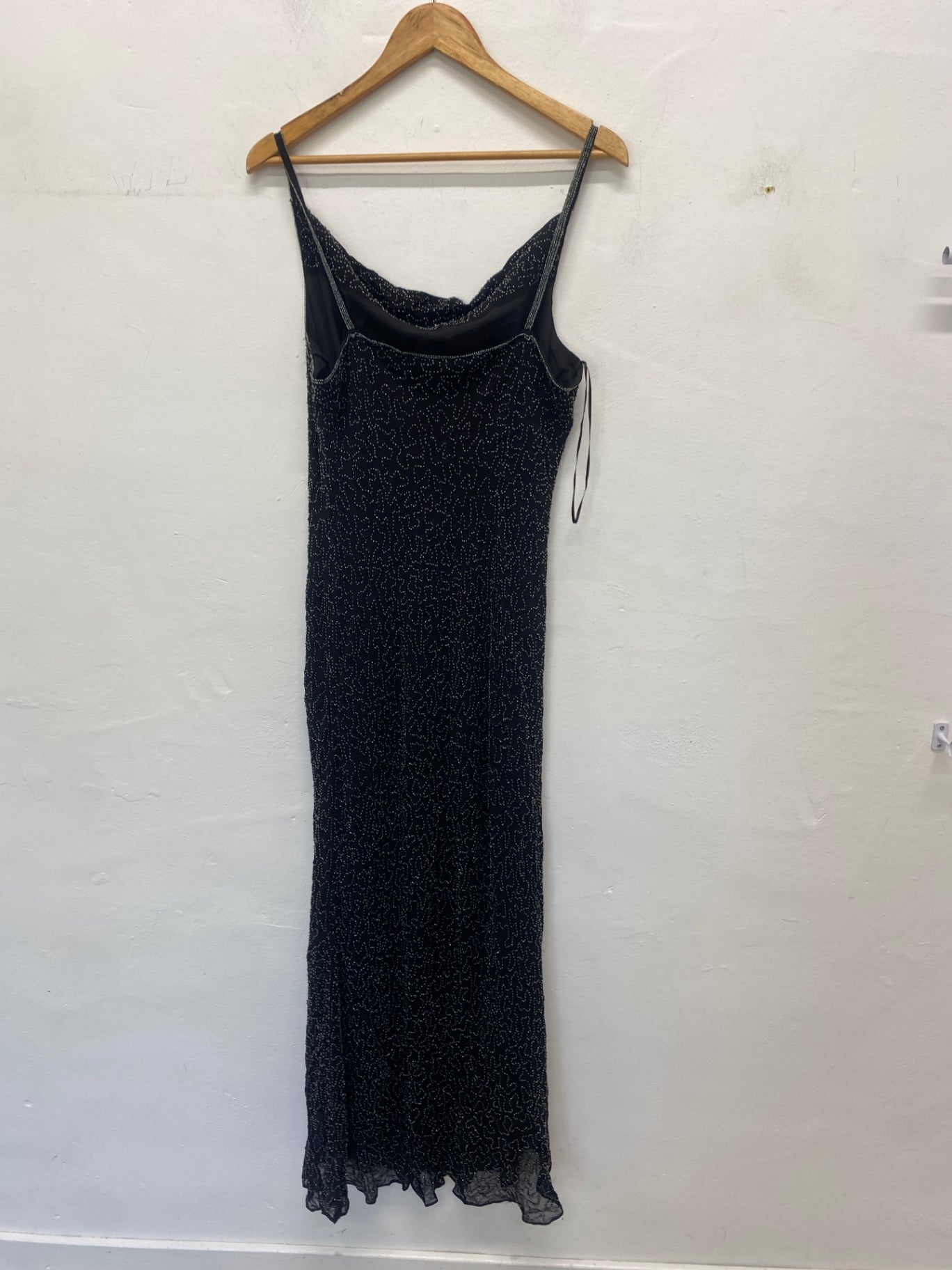 Gorgeous Wallis Maxi Dress UK16 Black beaded formal NR002