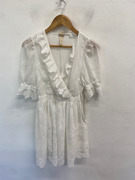 Gorgeous H&M Dress UK8 White broderie summer RG020