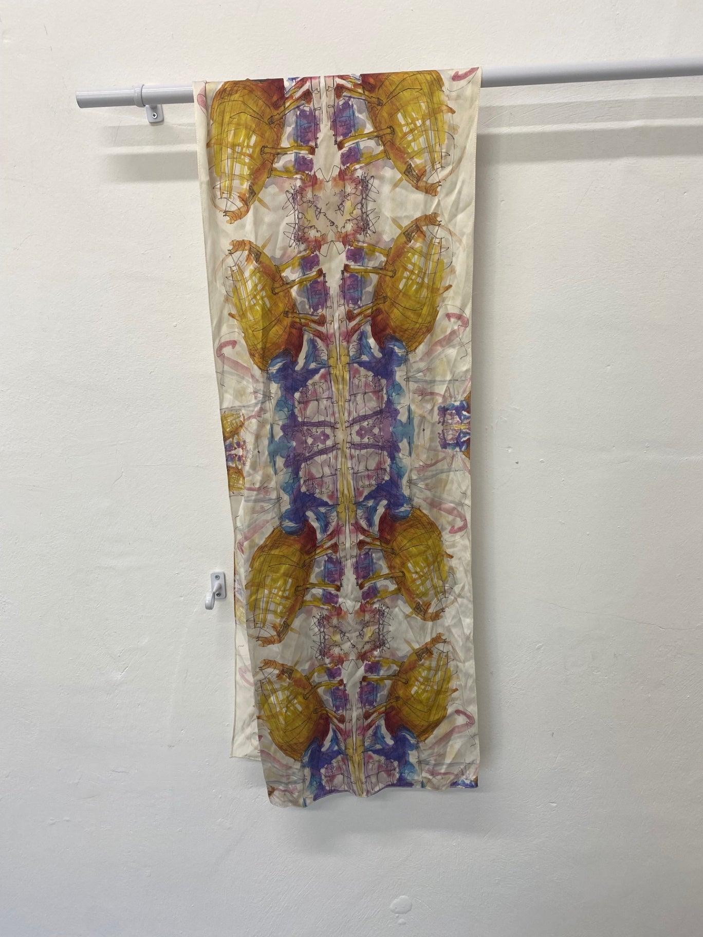 Gorgeous Chailie Ho Scarf One size Multicolored Hong Kong designer NR002