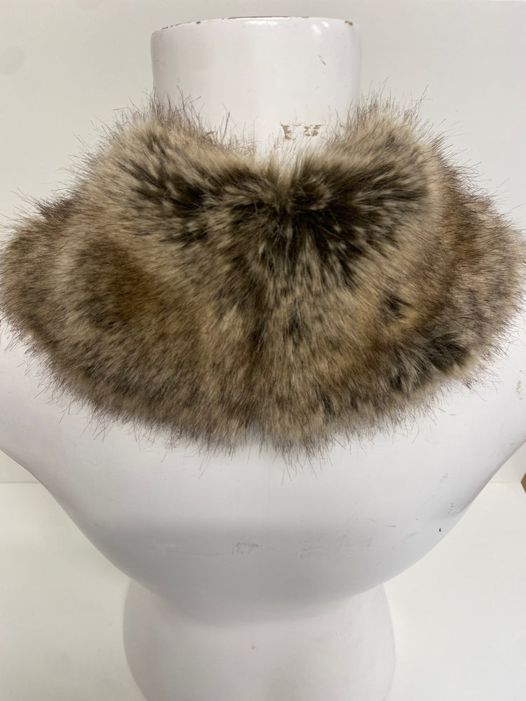 Gorgeous Helen moore Faux Fur Collar One Size Brown NR002