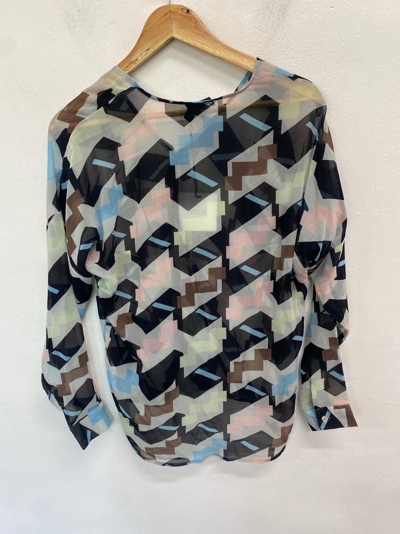 Gorgeous ASOS Blouse UK8 Multicolored geometrical SL002